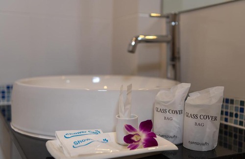 Karon Hotel | May House Karon Beach