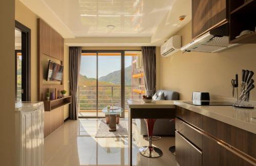 Nai Harn Apartment | NaiHarn Sea Condo by Holy Cow, 1-BR, mountain view