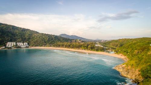 Nai Harn Apartment | NaiHarn Sea Condo by Holy Cow, 1-BR, mountain view