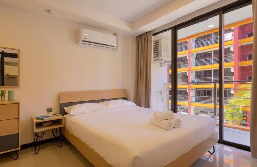 Nai Harn Apartment | NaiHarn Sea Condo by Holy Cow, 1-BR, courtyard view
