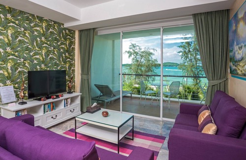 Rawai Apartment | ♛Oceanfront Premier Two-Bedroom Two-Bathroom Suite ~ Rawai Beach