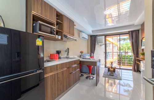 Nai Harn Apartment | Pool-View Apt Steps to Nai Harn Beach S203