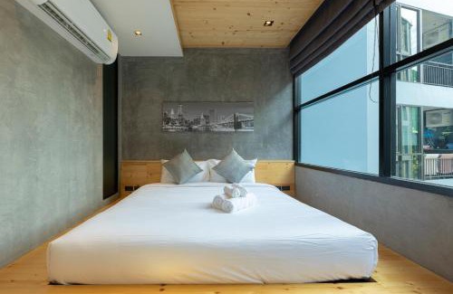 Nai Harn Apartment | Relife Windy by Holy Cow A307