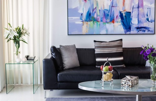 Patong House | (SHA Plus) BYD Lofts /1 Bedroom Deluxe Suite with Daily Buffet Breakfast