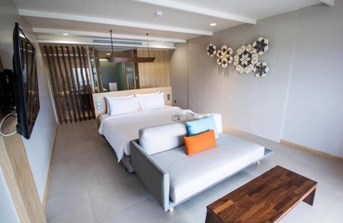 Kata Resort | (SHA+)Spacious Canna Deluxe Sea view (CDS2)