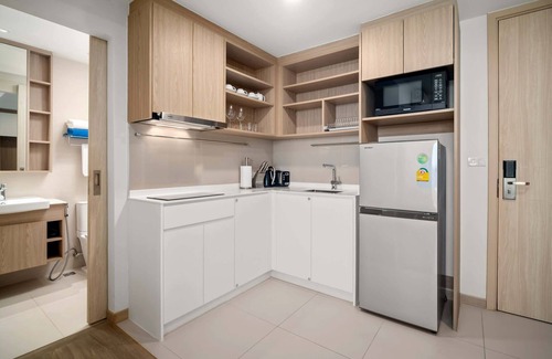 Laguna Condo | Skypark Aurora 2BR 2Cx1 Lake side