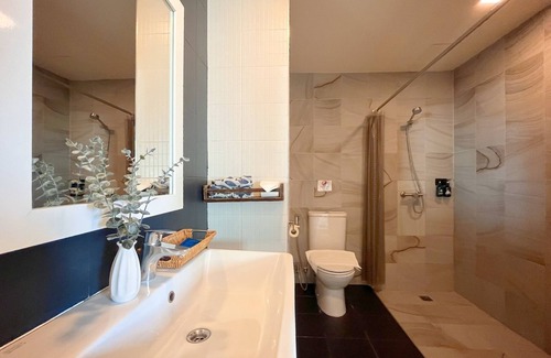 Ban Bo Han Hotel | The Sixteenth Naiyang Beach Hotel