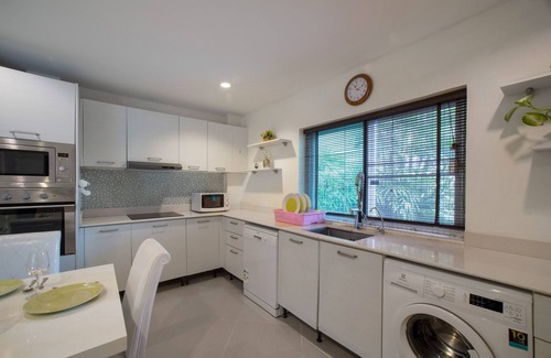 Ban Saiyuan Villa | Unique Greek style villa is located at the south of Phuket island