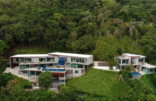 Karon Villa | Villa ∙ 9 bedrooms ∙ 18 guests