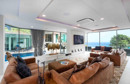 Karon Villa | Villa ∙ 9 bedrooms ∙ 18 guests