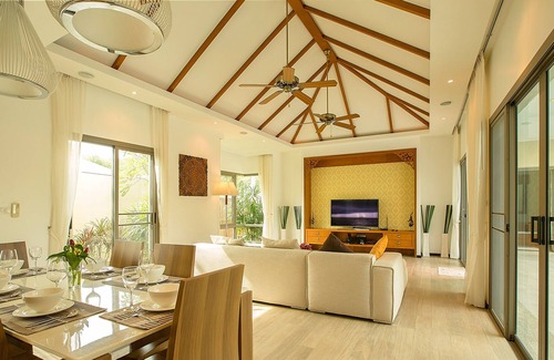 Rawai House | VILLA BOND BY TROPICLOOK