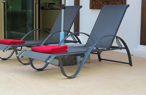 Rawai Villa | Villa Dinadi