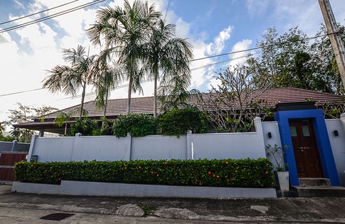 Rawai Hotel | Villa Frangipani @ Nai Harn