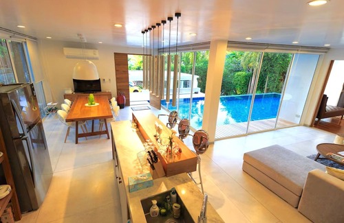 Chalong Villa | Villa Kris