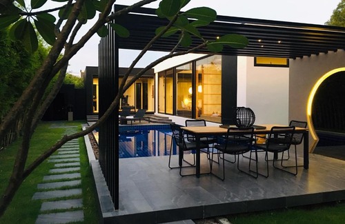 Choeng Thale Villa | Villa Kuso