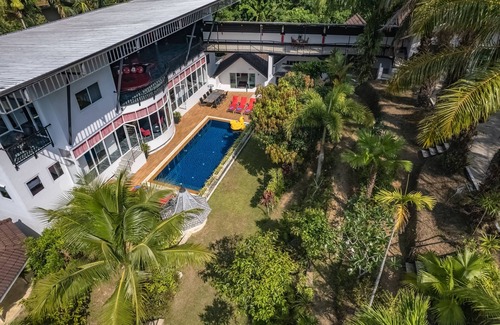 Chalong Villa | Villa Nap Dau 10 Br -Friends & FamilynPrivate Pool villa 100%nMountain view
