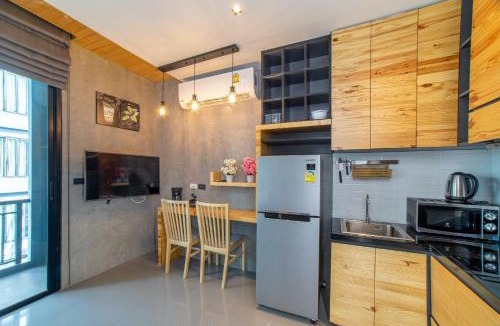 Nai Harn Apartment | Студия 10 минут до моря Windy A305 от IBG Property