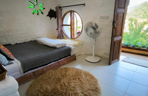 Mae Rim House | ตั้วบ้านดิน Tuabaandin