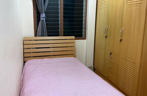 Chum Het House | บ้านนี้อยูเย็น