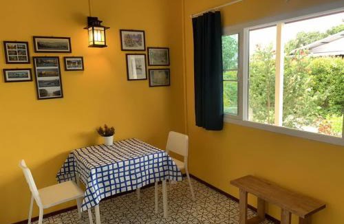 Tha Mai Bed & Breakfast | อิน ท่าใหม่ - In ThaMai