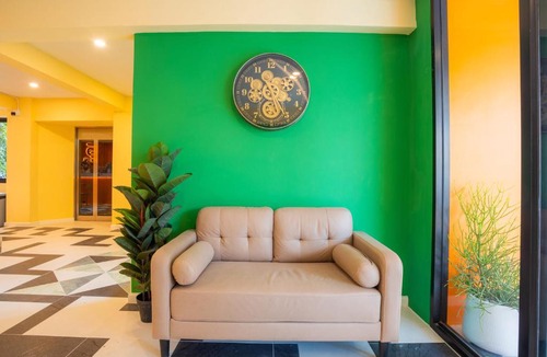 Ban Bang Saen Hotel | โรงแรมสีสันบางแสน See San Hotel Bangsaen