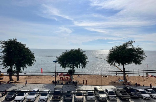 Jomtien Hotel | โรงแรม เซิร์ฟบีช Surf Beach Hotel