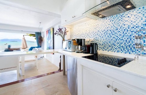 Bophut Villa | 1 Bedroom Beach Front Villa Bangrak