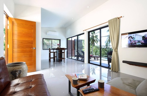 Baan Tai Villa | 1 Bedroom Luxury Villa with Swimming Pool