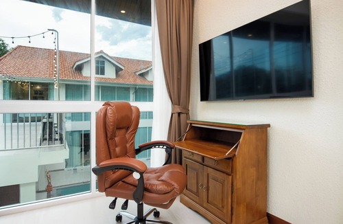 Pratumnak Hill Villa | #1 Luxury 4BR Resort PoolVilla Pratamnak Residence