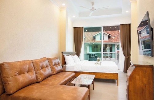 Pratumnak Hill Villa | #1 Luxury 4BR Resort PoolVilla Pratamnak Residence