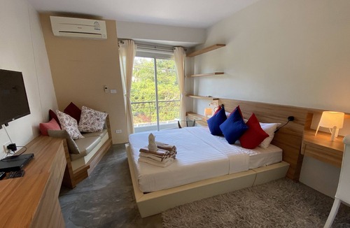 Bophut Apartment | 1 Room Condo across from beach (E305)