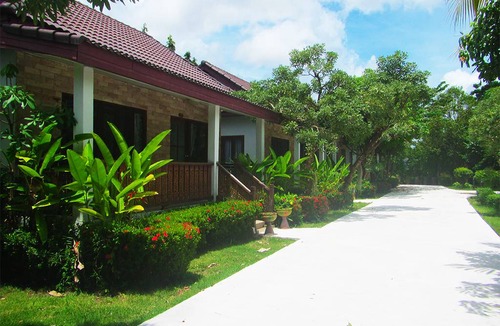 Chalong Resort | 125 m² Resort ∙ 4 bedrooms ∙ 127 guests