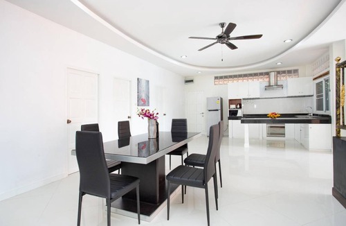 Rawai Villa | 175 m² Villa ∙ 3 bedrooms ∙ 6 guests