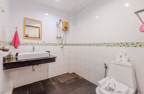 Nai Harn Apartment | 1BR Near Naiharn Pool&Relaxed Vibes C199