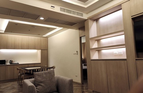 Rama 9 Apartment | 2-bedroom apartment in terrific Krung Thep Maha Nakhon with AC