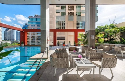 Embassy District Condo | 2 BR Lumpini/City View/Monthly
