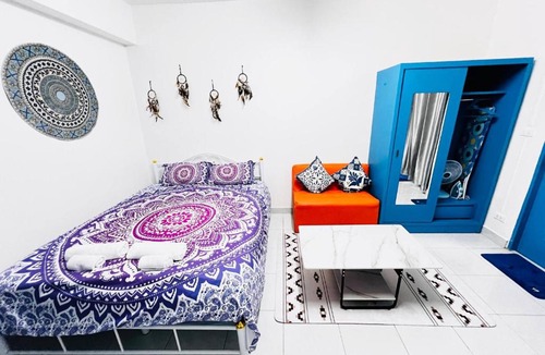 Chan Kasem House | 208 Budget Room Wi-Fi Utilities Bangkoks center