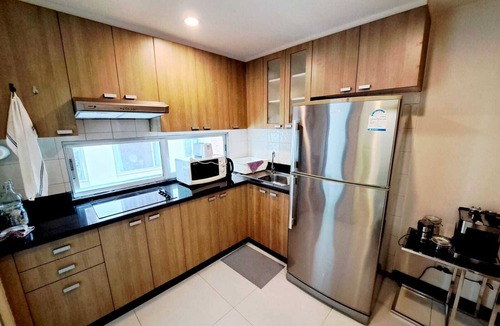 Khlong Toei Nuea Condo | 2D - Short-Term Rental Allowed - Downtown Bkk Serviced Apartment
