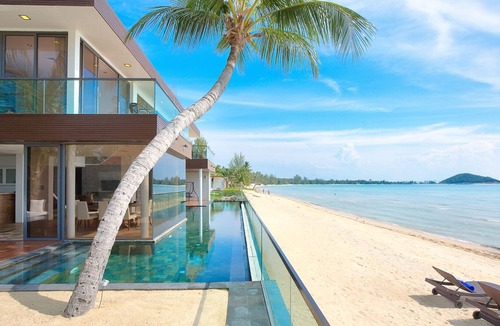 Lipa Noi Villa | 3 Bed Beachfront Villa Unique