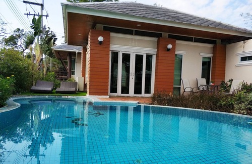 Hua Hin House | 3 Bedroom pool villa for 6 pax