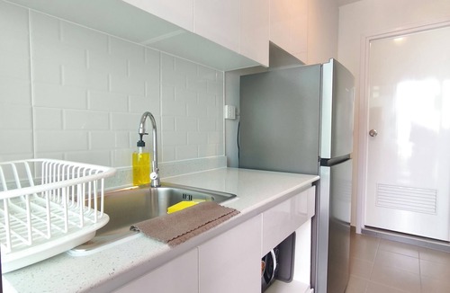 Bangkok Yai Condo | 3 mins walk BTS Minimalist 1BR Fast Wifi