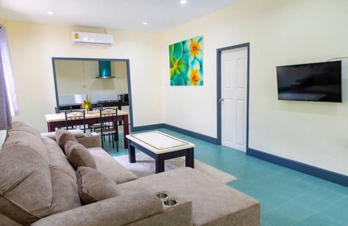 Cherngtalay House | 4-bedroom bungalow in tranquil setting