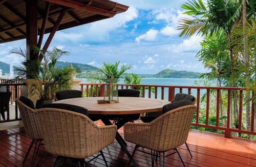 Patong House | 4-bedroom Patong sea view Breakfast included