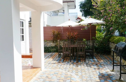 Jomtien House | 4 Bedroom Villa, 3-5 min. to Sea, Pattaya