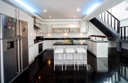 Bophut Villa | 4 Bedroom Villa - 5 Mins To Chaweng Beach, Bars, Shops & Dining - Amazing Value!