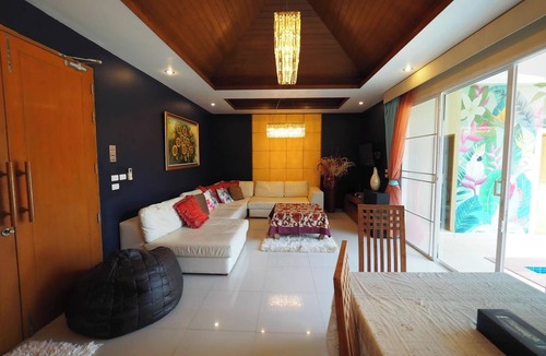 Chalong Villa | 4-bedroom villa with private pool