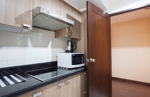 Khlong Toei Nuea Condo | 4A - Short-Term Rental Allowed - Downtown Bkk Serviced Apartment