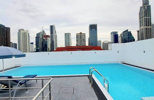 Khlong Toei Nuea Condo | 4C - Short-Term Rental Allowed - Downtown Bkk Serviced Apartment