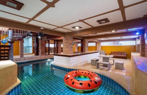 Ratsada Villa | 583 m² Villa ∙ 3 bedrooms ∙ 12 guests