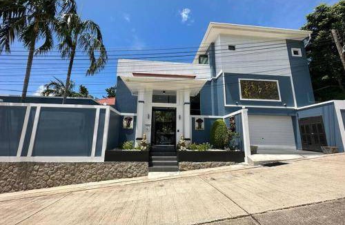 Kathu Villa | 800 m² Villa ∙ 4 bedrooms ∙ 8 guests